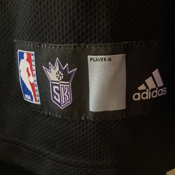 Men’s king’s jersey - Picture 2 of 5